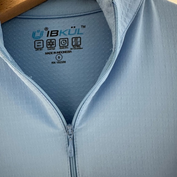 IBKUL Sky Blue Zip-Up Top - Picture 2 of 4